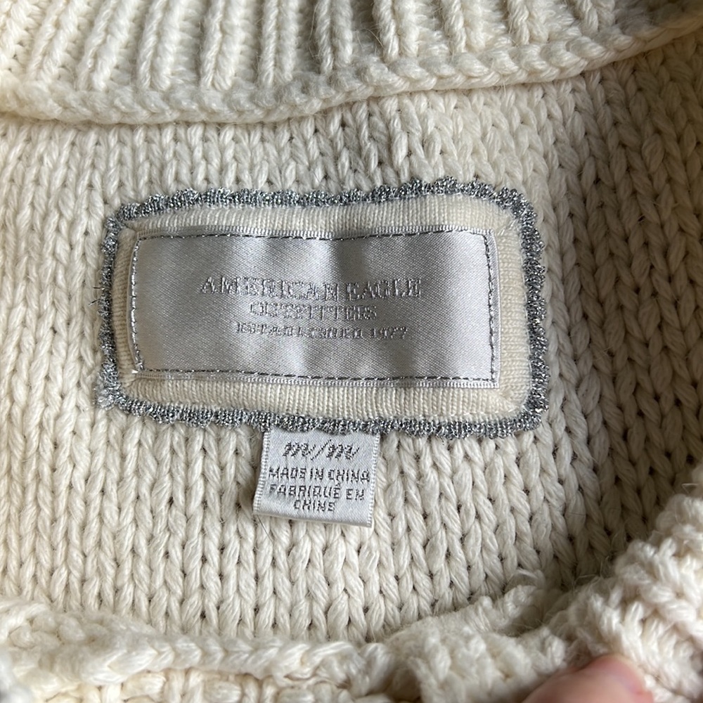 EUC American Eagle Outfitters Crop Sweater - Picture 7 of 8